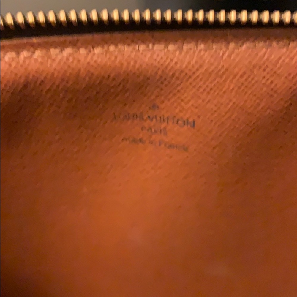Louis Vuitton Executive Case - Picture 3 of 4